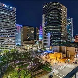 Larimer Square, Parking Included, At The Windsor Apartment Denver